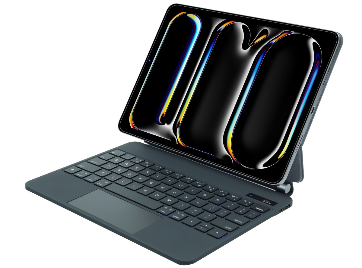 Bulk_Corporate_Gift_Universal_Keyboard_Customs Logo_Service_3.jpg